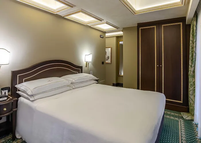 River Palace Hotel 4*