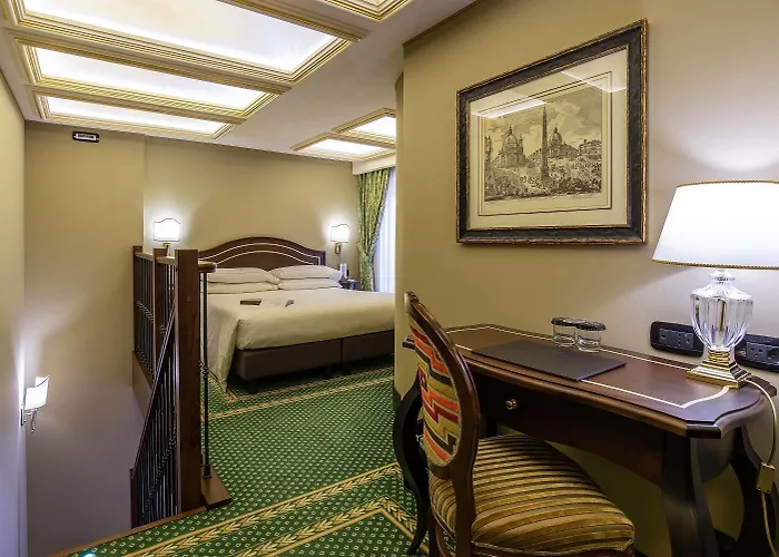 River Palace Hotel