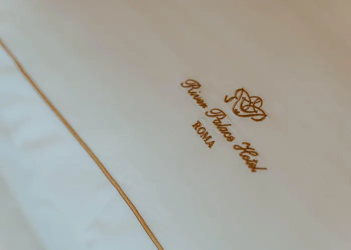 Ξενοδοχείο River Palace 4*